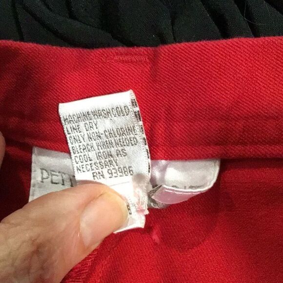 Jeans, Petite Sophisticate Womens Jeans Pants, size 4P, Red, Stretch, Tapered - Picture 7 of 7